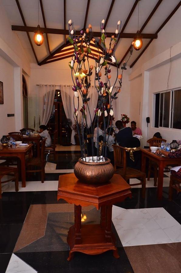 Отель Richmond House Colombo Нугегода Экстерьер фото